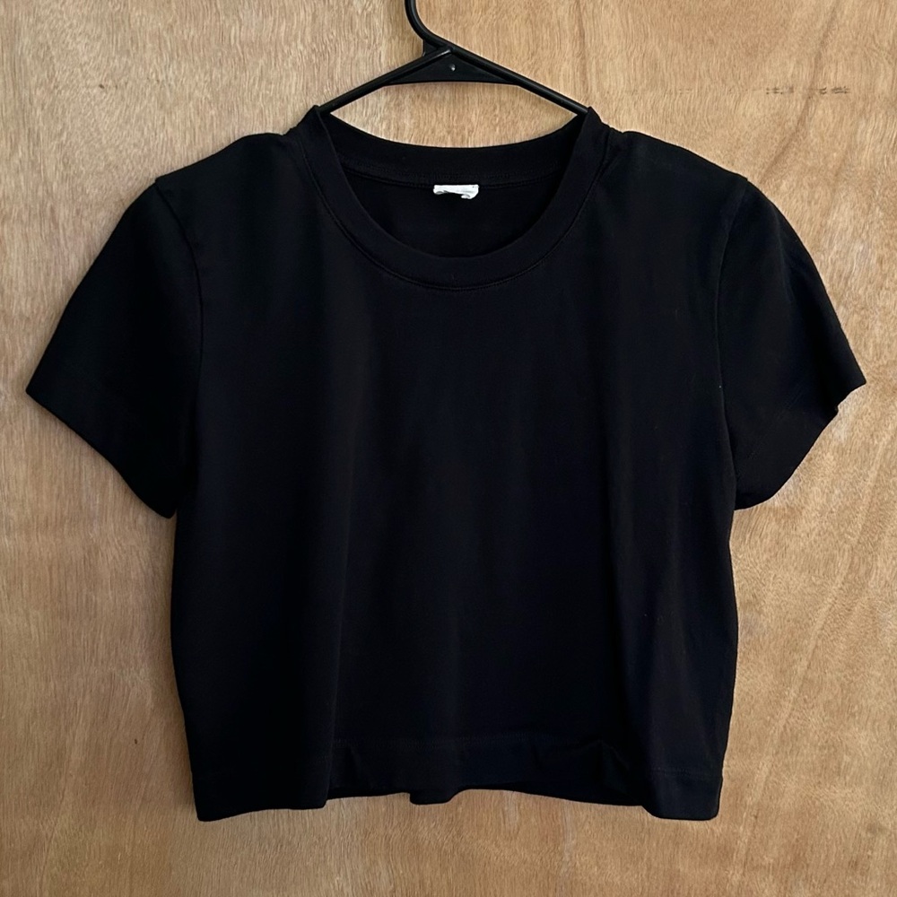 Wilfred free crop tee